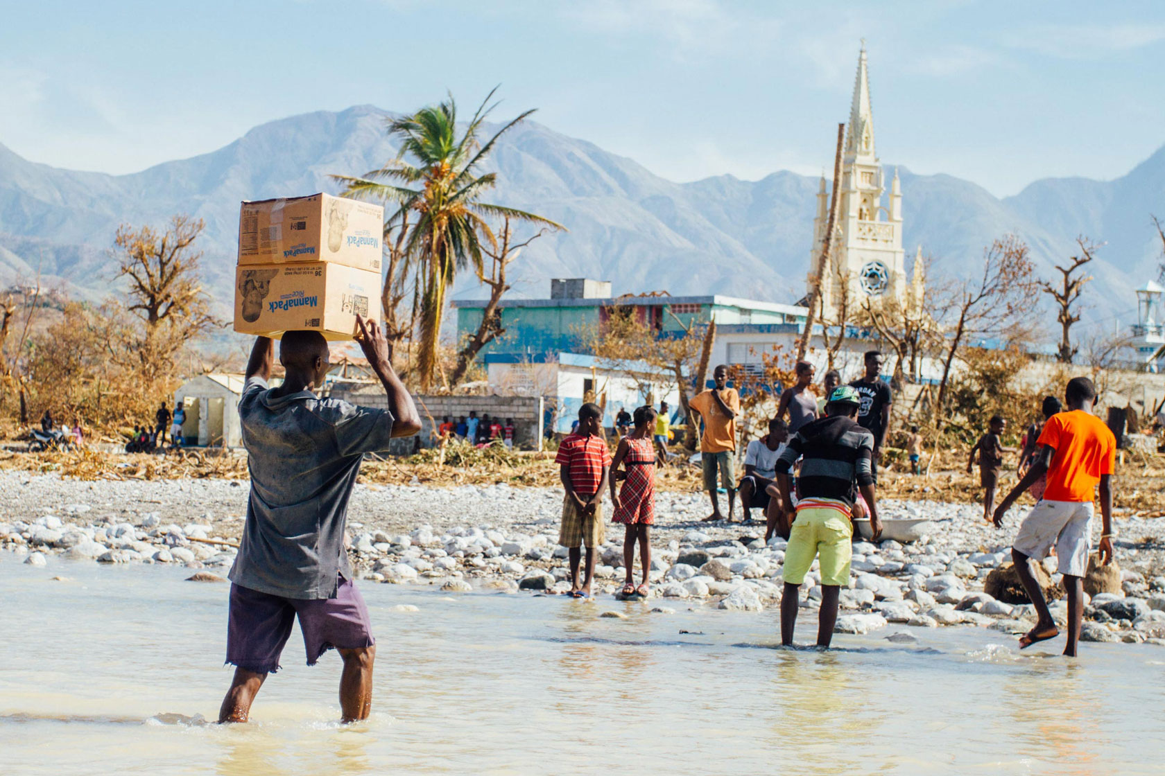 Convoy Distributes Food & Supplies Worldwide