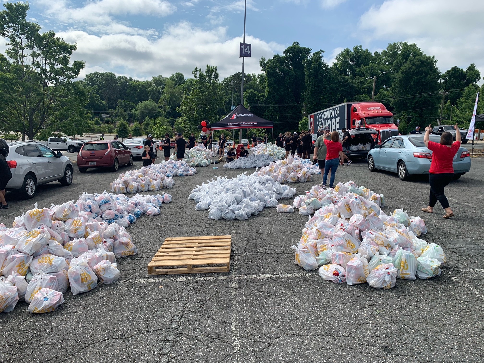 Joey Logano Charlotte serve community