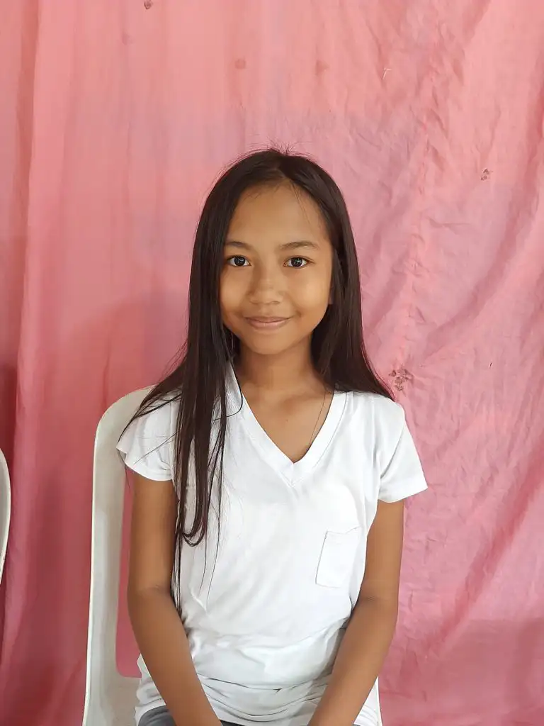 Emerlinda's Story Girl